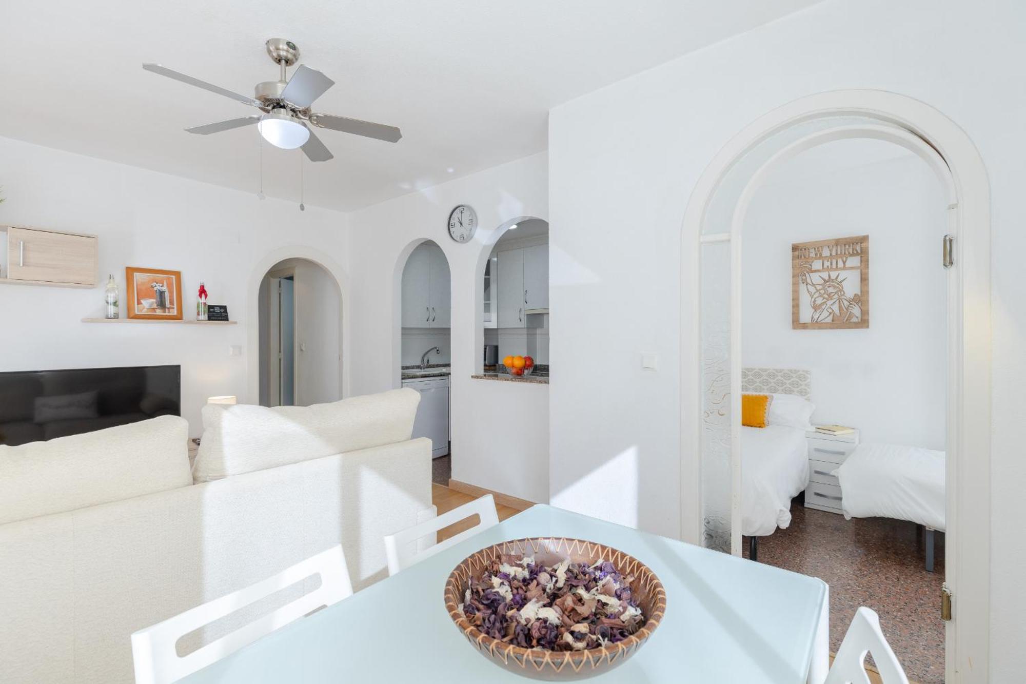Apartamento Fidalsa Oh Happy Day Guardamar del Segura Exterior foto