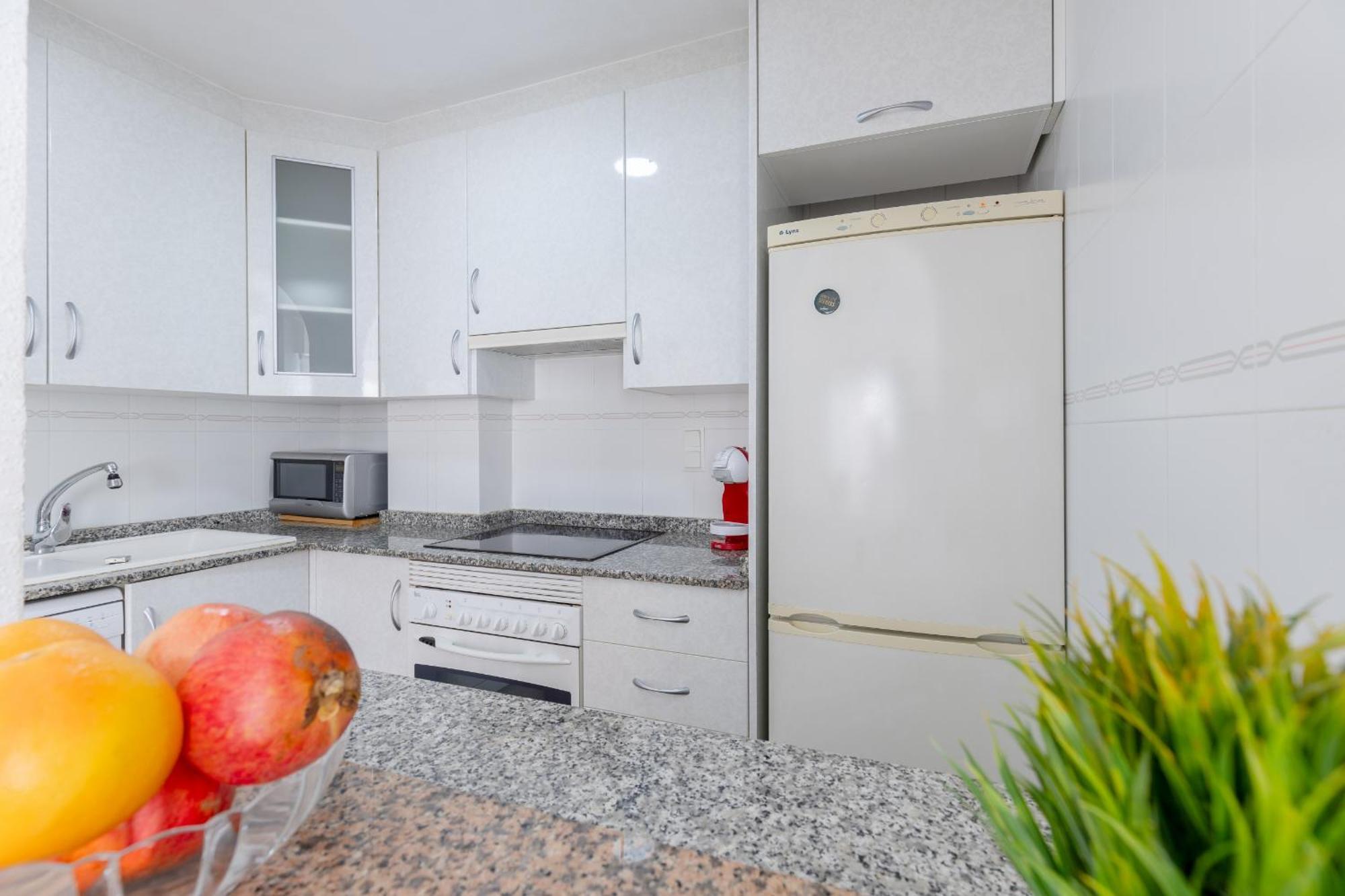 Apartamento Fidalsa Oh Happy Day Guardamar del Segura Exterior foto